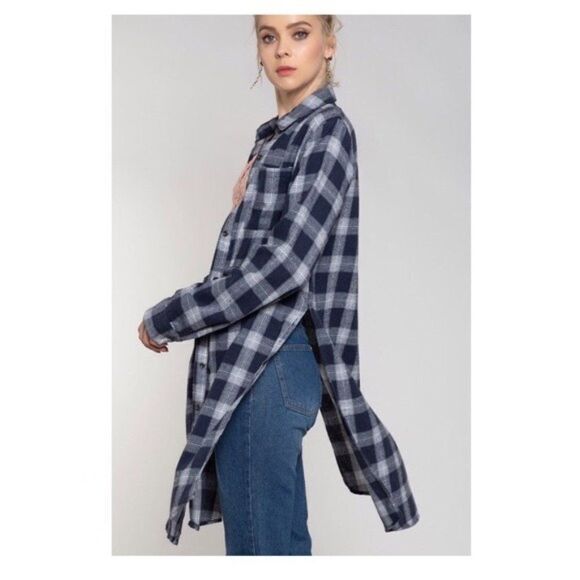𝅺pol Navy Plaid Oversized Button Down Shirt - Picture 7 of 10